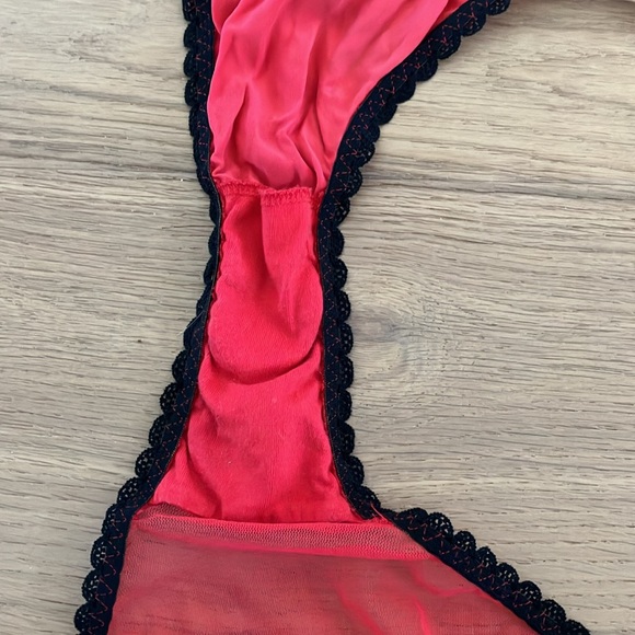 Agent Provocateur red/black trim knickers - OS - Picture 9 of 10